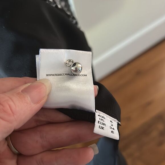 🎀 Authentic REBECCA VALLANCE NWOT Valarie glittered tulle midi 2 - Picture 11 of 15